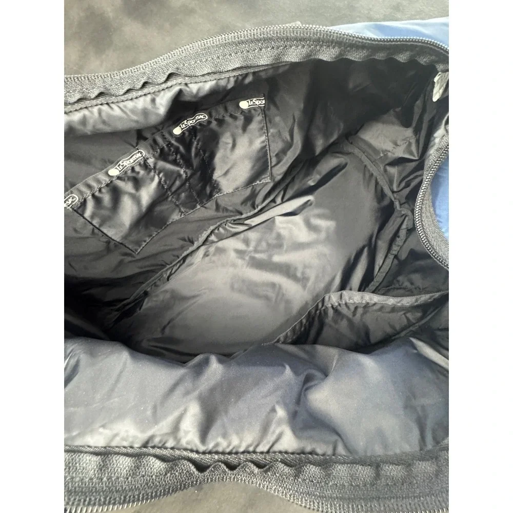 LeSportsac Weekender Duffle Bag Navy Blue Travel Carry On Gym Luggage Large